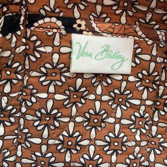 Vera Bradley quilted Purse 🍁🍁🍁 - Picture 7 of 8